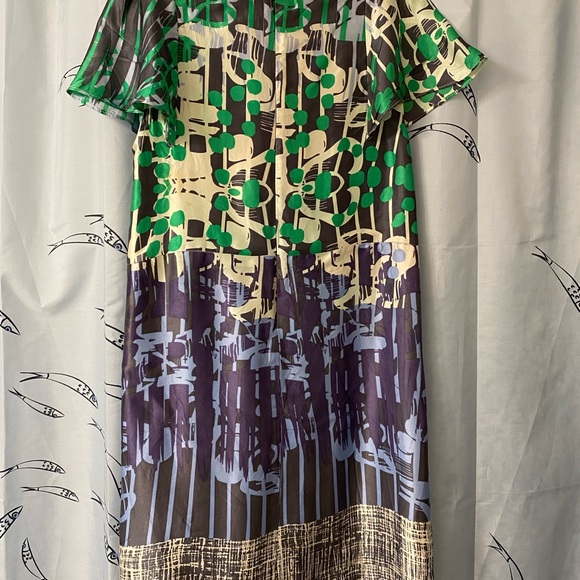 Beautiful summer silk dresses - Picture 6 of 7